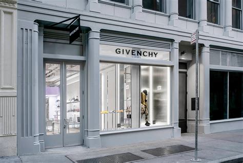 Givenchy Outlet Paris Special Offers 